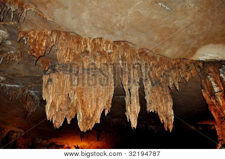 Höhle