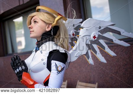 Kiev, Ukraine - May 20, 2018: Comic Con, An Annual Festival Of Geek Culture In Kiev, Ukraine. Cospla