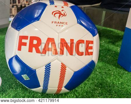 Bordeaux , Aquitaine France - 05 18 2021 : Fff French Football Soccer Ball With National Flag Of Fra