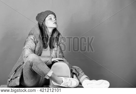 Street Style. Aesthetically Pleasing Style. Inspiring Wardrobe. Modern Style. Girl Wear Fashion Clot
