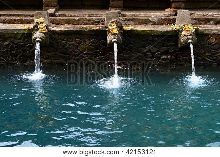 Çeşmeler Tirta Empul Tapınağı, Bali, Endonezya