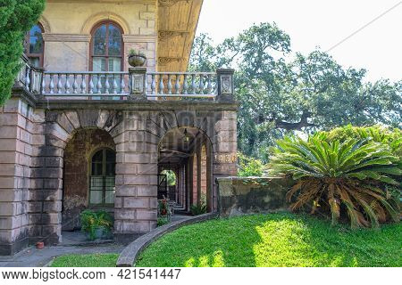 New Orleans, La - September 7: Wraparound Porch Of Luling Mansion In Faubourg St. John Neighborhood 