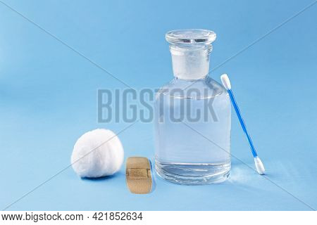 Reagent Bottle With Glass Stopper, With Hydrogen Peroxide Inside. Chemical Element H2 O2 In Laborato