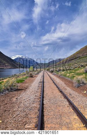 Deer Creek Reservoir Dam Trailhead Hiking Trail  Panoramic Landscape Views By Heber, Wasatch Front R