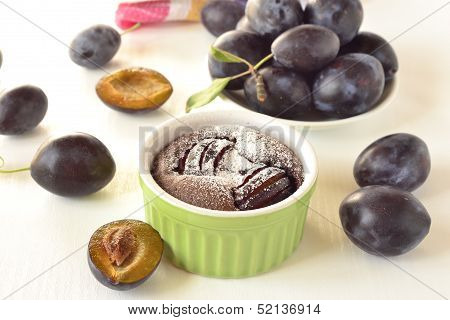Clafoutis with plums and chocolate