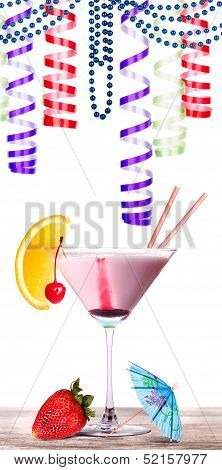 alcoholic cocktail with christmas decoraion