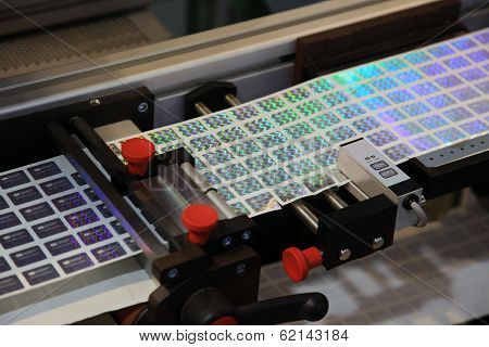 Holographic Labels