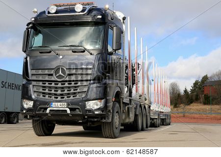 New Mercedes-benz Arocs 3263 Timber Truck