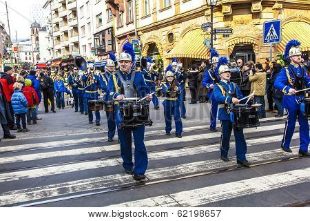 Carnival People Move To The Roemer With Music To Enter The Town Hall