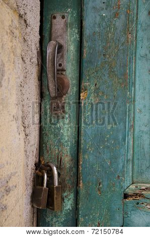 Well Locked Door