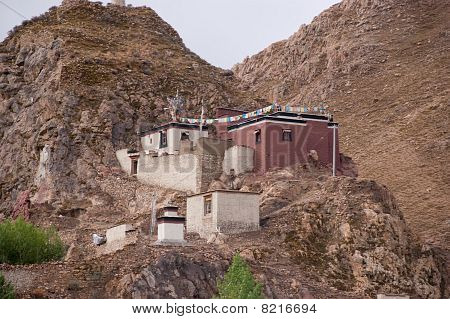 Casa tradizionale del Tibet