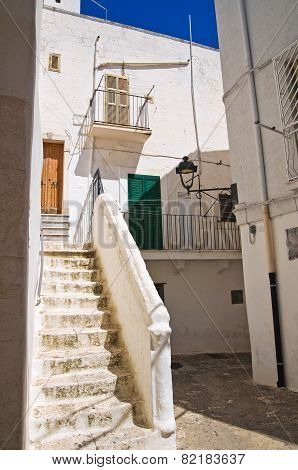 Alleyway. Fasano. Puglia. Italy.