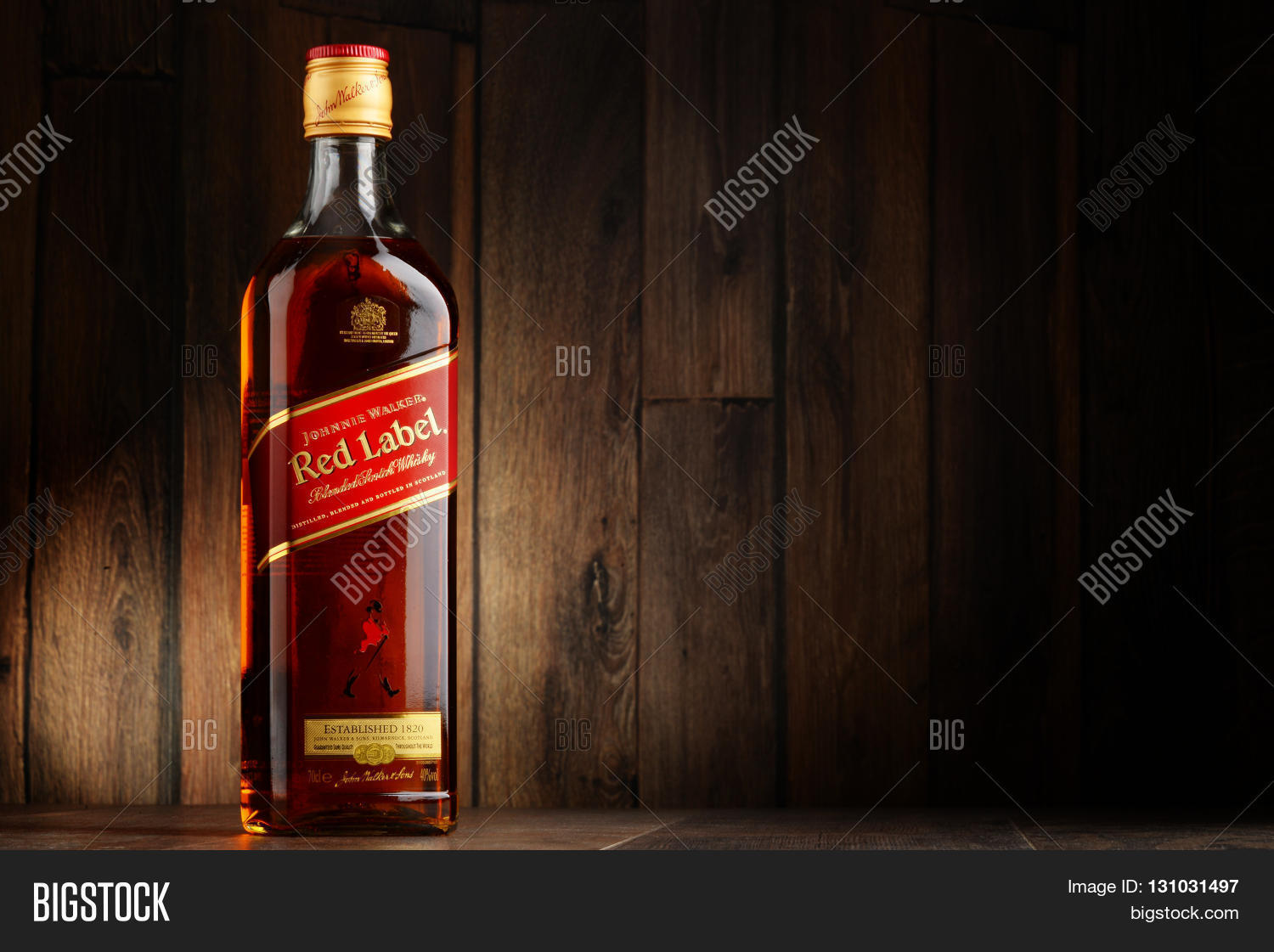 Label обзор. John уокер ред лейбл. Виски edwards white label. Nice label design. Johnnie walker синий.