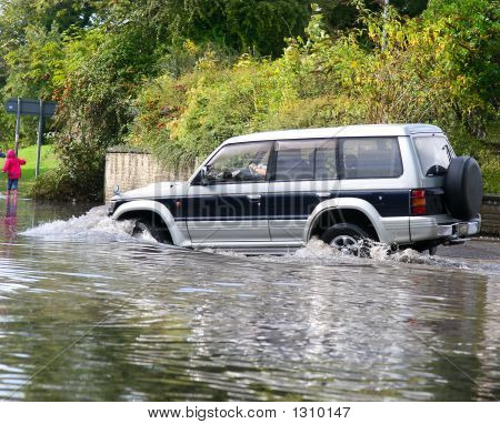 Alluvione Enteringthe