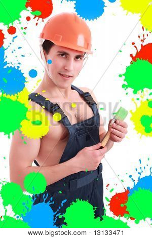 Muscolare uomo giovane in un generatore uniforme con strumenti.