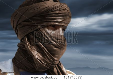 TIMBUKTU, MALI, 02-SEPTEMBER-2011. Tuareg posing for a portrait in camp near Timbuktu