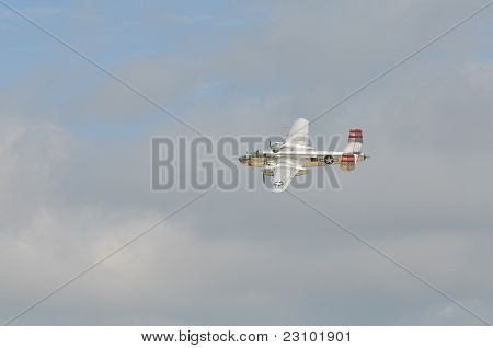 Panchito B-25 bombefly