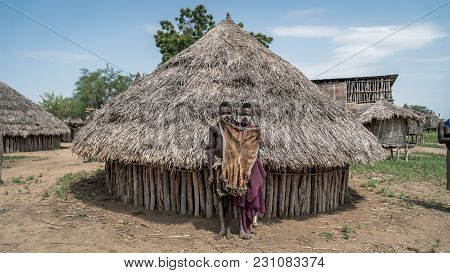 Omo Valley, Ethiopia, September 2017: Portrait Of Unidentified Karo Tribe Children In Colcho, Omo Va