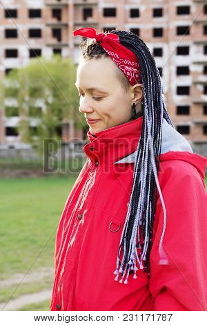Women Hairstyle With Hair Extensions Braided In Thin Plaits And Afrobraids