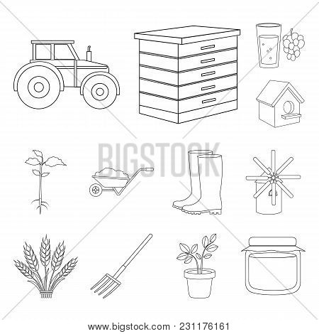 Farm And Gardening Outline Icons In Set Collection For Design. Farm And Equipment Vector Symbol Stoc