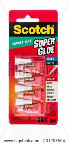Winneconne, Wi -6 March 2018: A Package Of Scotch Super Glue On An Isolated Background.