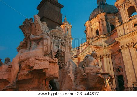 Papal Coats Of Arms Between The Nile And Danube River Gods Sculptures In Fountain Of The Four Rivers