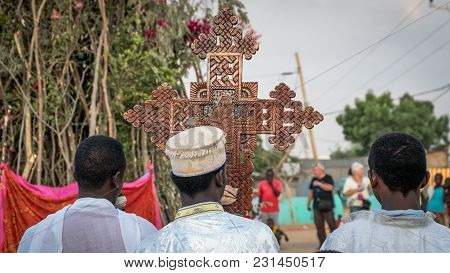 Turmi, Ethiopia - September 2017: Unidentified Ethiopian People Celebrating The Meskel Festival In E