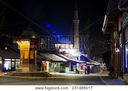 Sarajevo, Bosnia-erzegovina - February, 16: Night View Of The Sebilj Wooden Fountain And Bascarsijsk