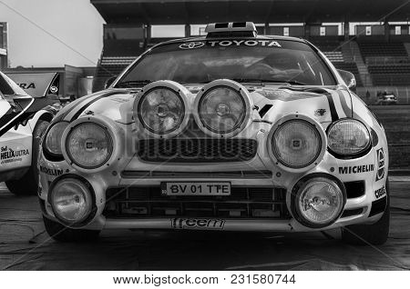 Sanmarino - Ott 21, 2017 : Toyota Celica Gt4 - St205 1995 Old Racing Car Rally Historical Race