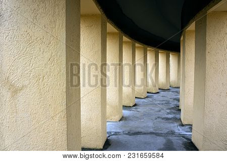 Columns Hall Perspective Tangua Park Indoors Cubitiba Brazil Architecture