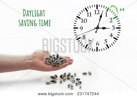 Daylight Saving Time. Dst. Wall Clock Going To Winter Time.
