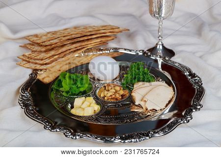 Pesah Celebration Concept Jewish Passover Holiday . Traditional Pesah Plate Text In Hebrew: Passover