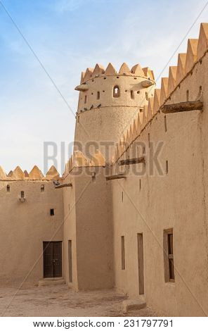Al Ain, Uae - April 8, 2006: The Interior Of The Iconic Al Jahli Fort In Al Ain, The Largest Inland 