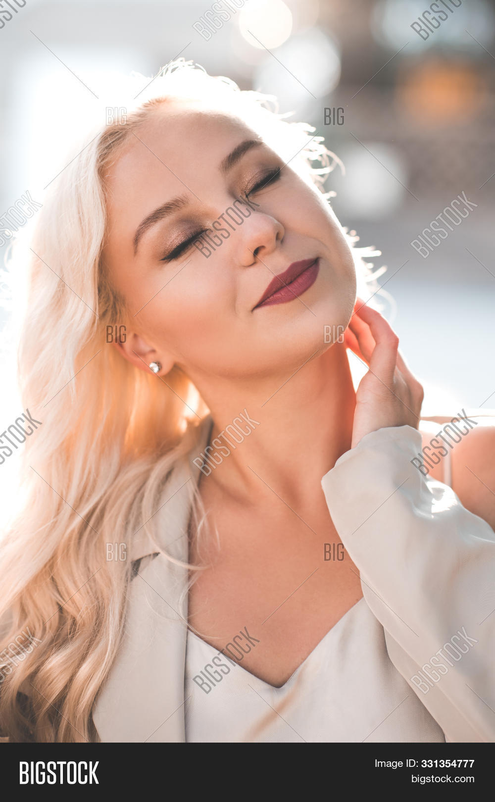 Blonde Close Up