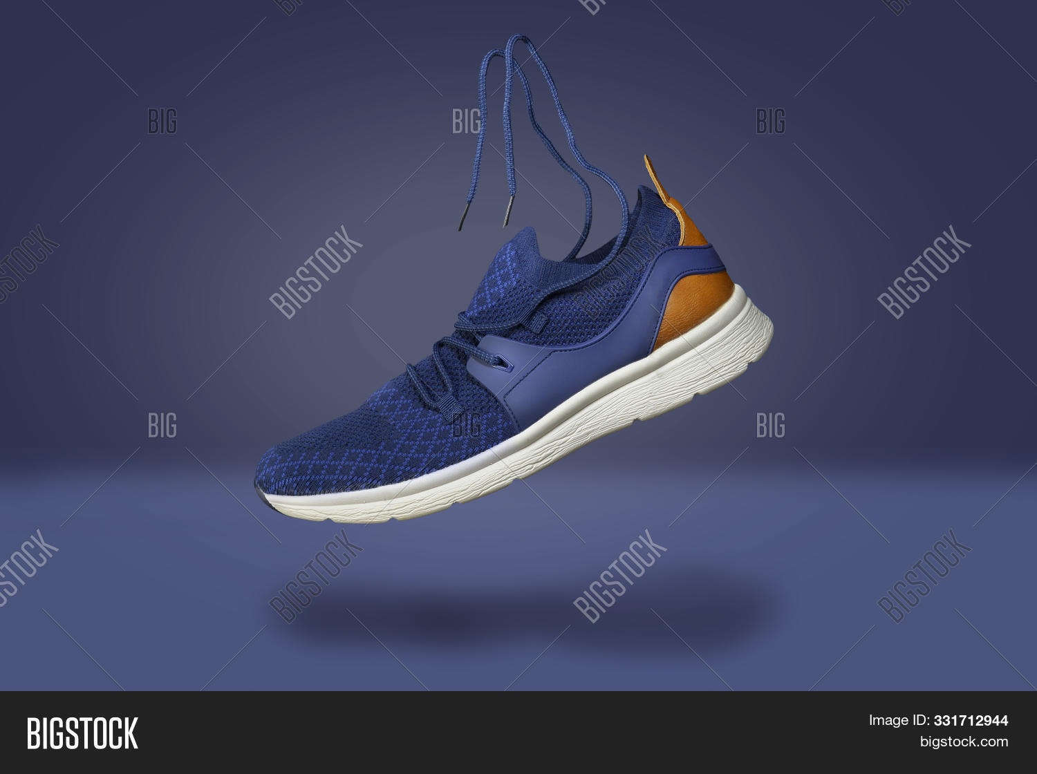 free sneakers in the isolation period