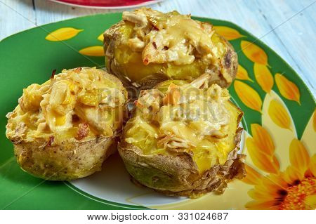 Papas Rellenas De Pollo