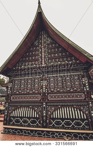 Architectural Photo Of An Old Mosque Called A Mosque Located In The City Of Pdangpanjang, Taken 2019