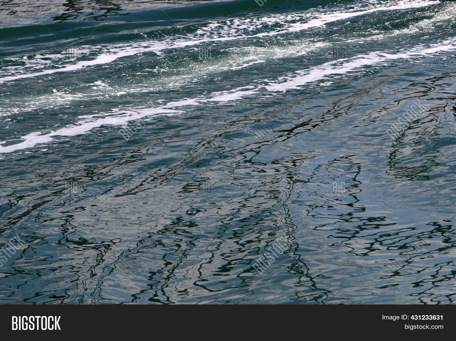 Shallow Color Color Seawater Shallow Image & Photo (Free Trial) | Bigstock