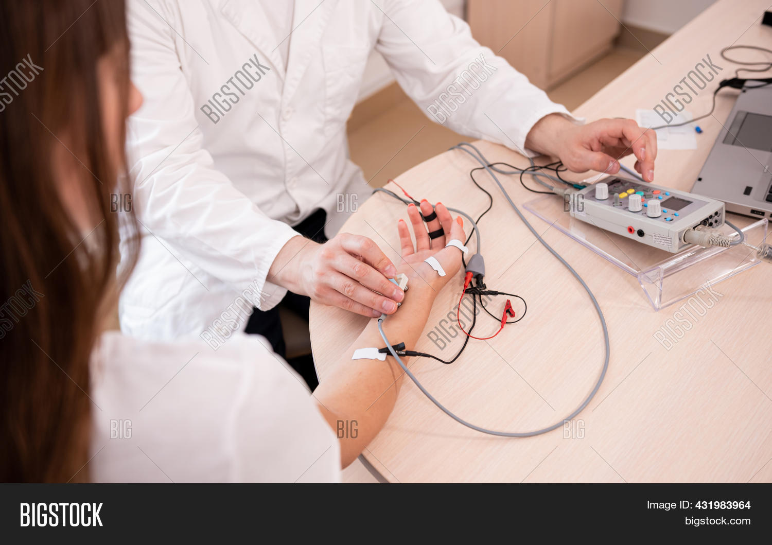 Patient Nerves Testing Image & Photo (Free Trial) | Bigstock