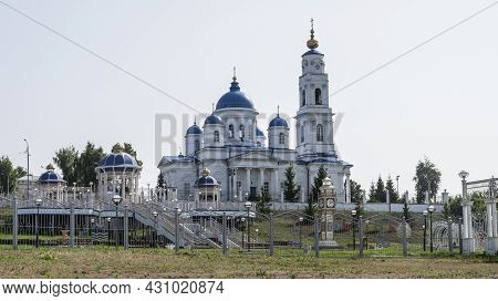 Cathedral Of St. Nicholas In Chistopol, Republic Of Tatarstan. A Clear Sunny Day On August 19, 2021