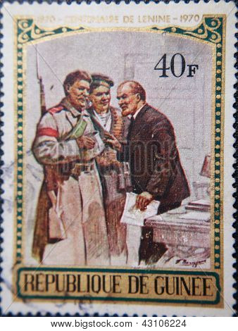 REPABLIQUE from GUENÉE - CIRCA 1970: sello imprimido por Guenée muestra Retratos de lider socialista Lenin