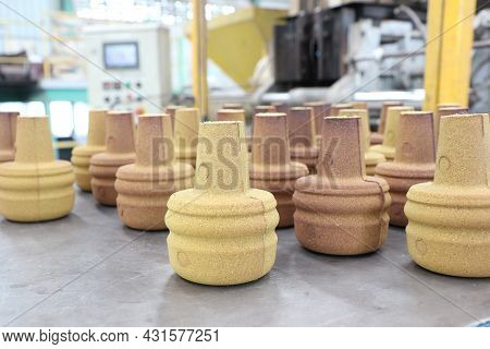 Resin Coated Sand Products For Casting Process ;industrial Manufacturing Equipment Background