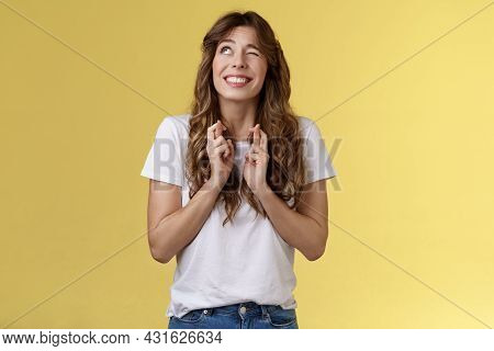 Hopeful Optimistic Enthusiastic Girl Believe God Help Smiling Broadly Close Eyes Make Wish Peeking U