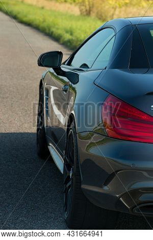 Dnepropetrovsk, Ukraine - 08.24. 2021: Photos Of The Mercedes Benz Sl550 Convertible On The Road.