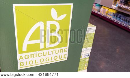Bordeaux , Aquitaine  France - 08 25 2021 : Ab Agriculture Biologique Shop Text Sign Organic Farming
