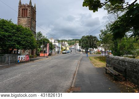 Gatehouse, Scotland - August 15th 2021: The High Street Of Gatehouse Of Fleet And Rutherford Hall, D