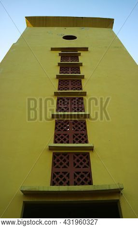 Lampung, Indonesia August 25, 2021: The Minarets And Dome Of The Great Mosque Of Sukadana, Also Know