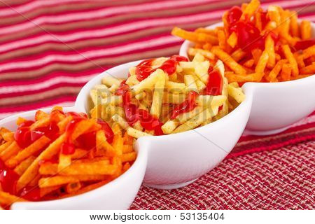 Potato Chips With Ketchup