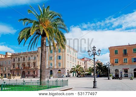 Piazza D'italia And Palm