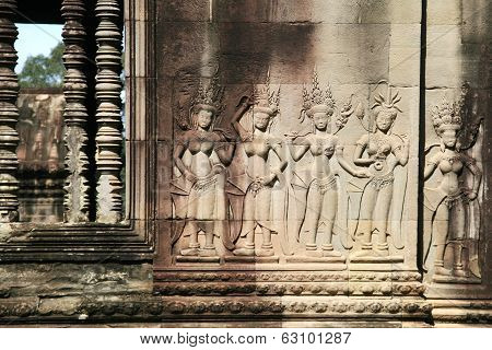 Details At Ankgor